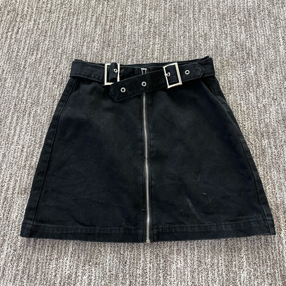 Size small fashion nova denim skirt